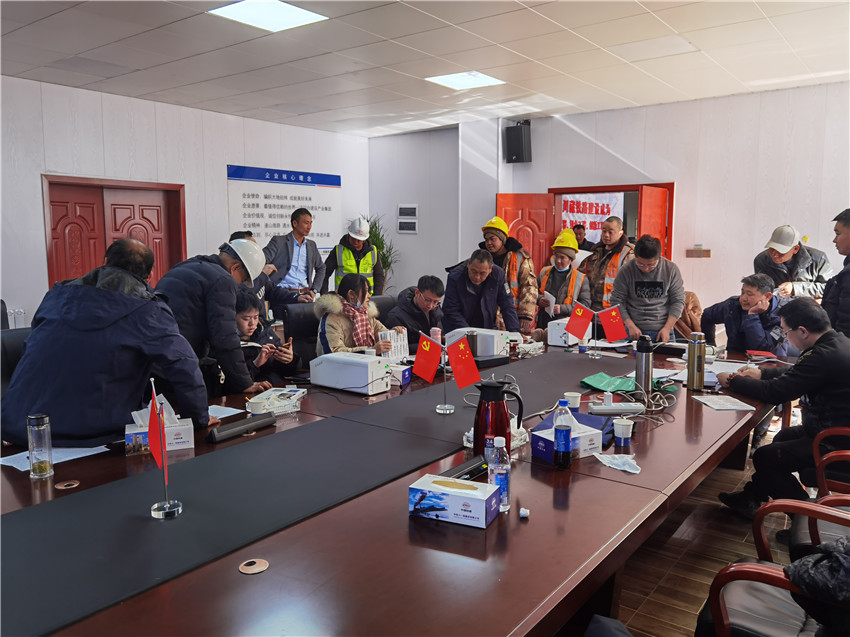 上門(mén)為民工.jpg 上門(mén)為民工.jpg